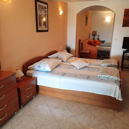 Apartments Zlosilo Orasac Dış mekan fotoğraf